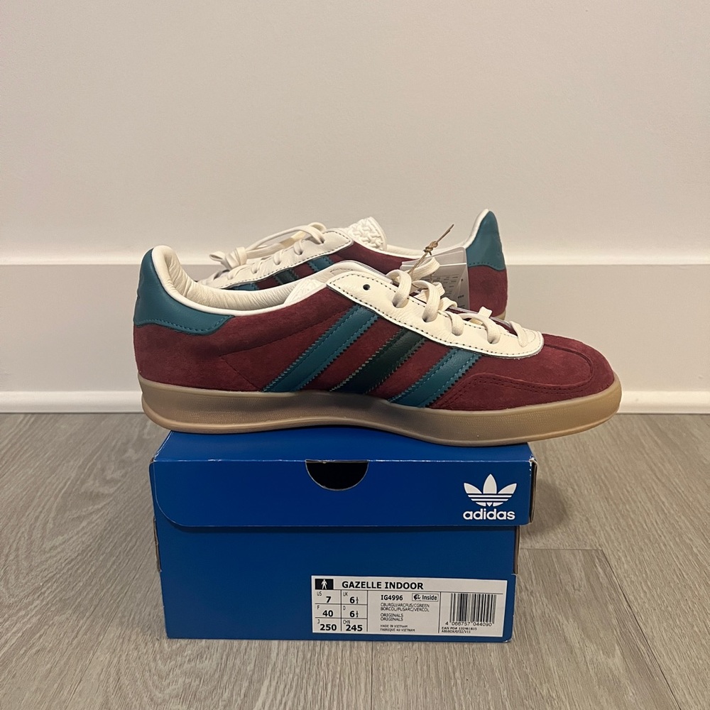 Adidas Gazelle Sneakers
